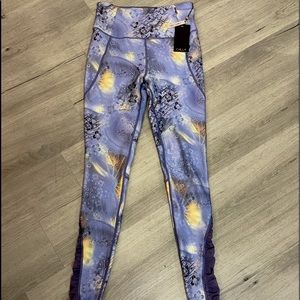 NWT CALIA Urban Mosaic High Waist Ruched Tight Fit Yoga Leggings size Small